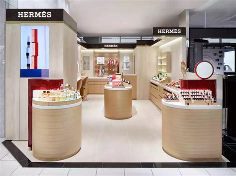 hermes shinjuku isetan